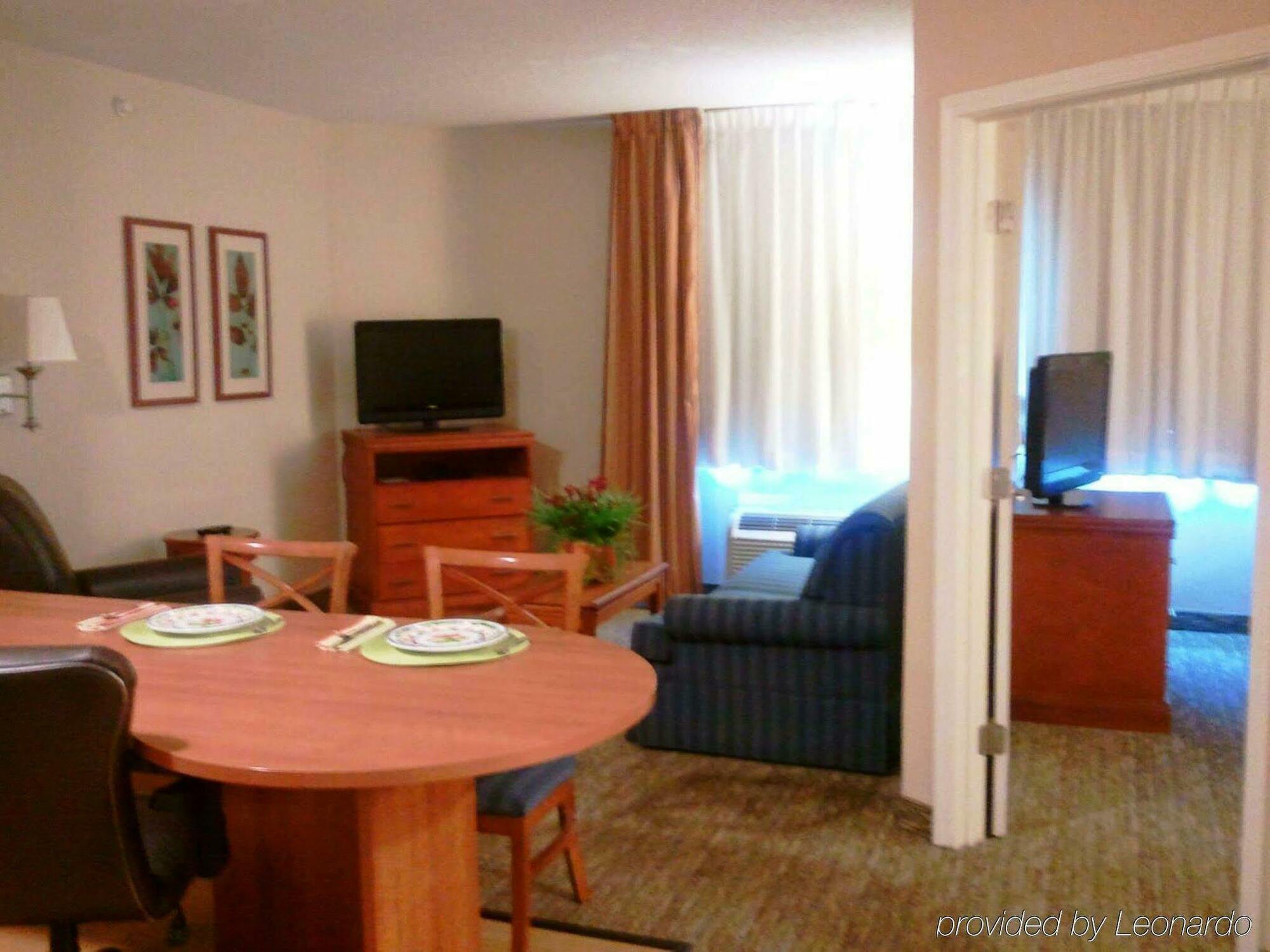 Candlewood Suites Greenville Nc By Ihg Exterior photo
